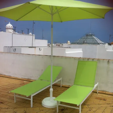 Atico Al Lado Playa La Caleta