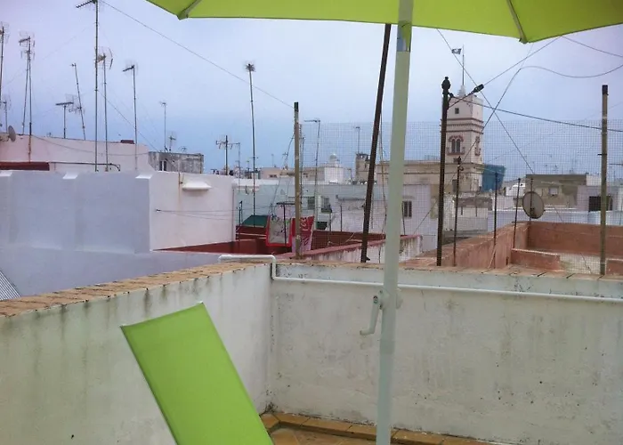 Atico Al Lado Playa La Caleta 加的斯