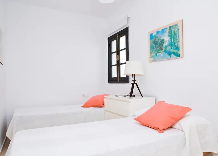 Atico Al Lado Playa La Caleta